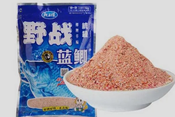 钓泥鳅用什么饵料，可以用自然饵料