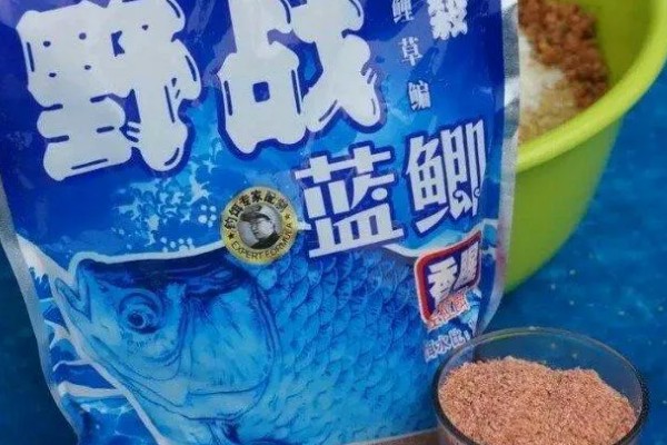 冬季钓鱼技巧，建议在气温高且晴朗的天气出钓