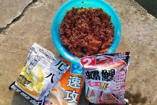 冬季钓鱼技巧，建议在气温高且晴朗的天气出钓