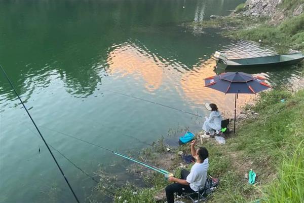 野钓青鱼什么天气最好，需要在15-30℃之间