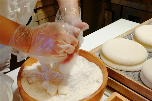 小雪节气的风俗习惯，可以腌腊肉、咸菜等