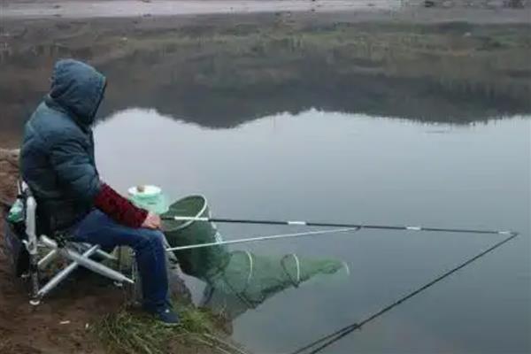 钓鱼竿怎么选择,可根据材质、参数和调性来选择