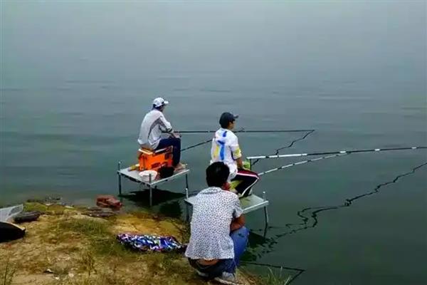 水库用什么鱼漂好，可选择枣核型以及流线型的