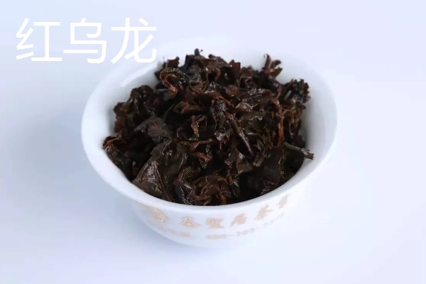 乌龙茶与黄茶的区别，制作工艺和茶汤颜色均不同