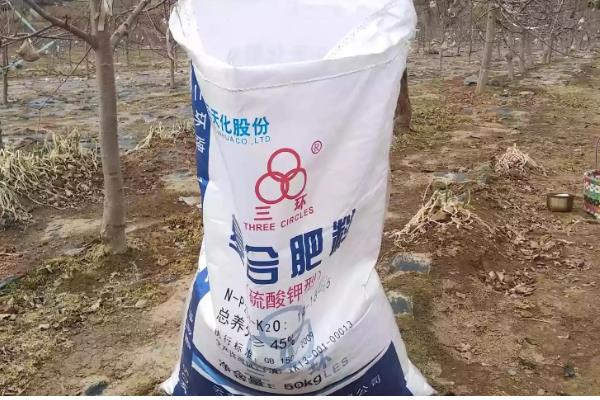 哪些化肥不能与碱性物质混用,常见硫酸铵、硝酸铵、氯化铵等种类