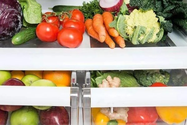 如何清除蔬菜上面的残留农药，以下6种方式均有效果