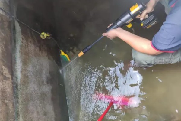 泥鳅怎么养，最适生存温度22-28℃