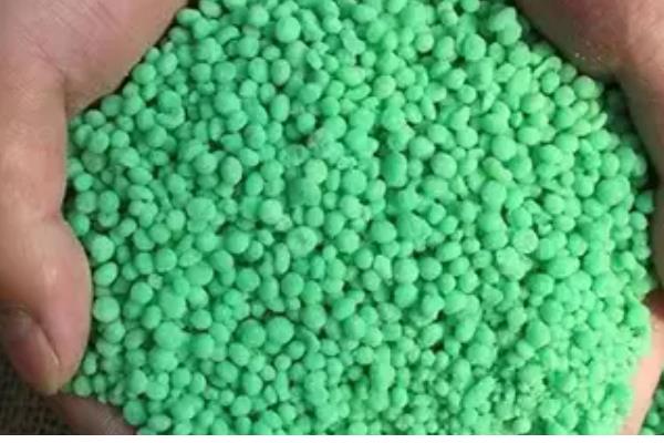 复合肥是哪种肥料，属于无机化肥