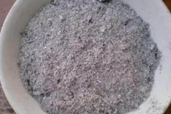 草木灰能用作花肥吗,草木灰是可以做花肥的