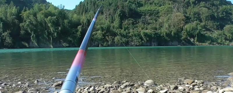 综合竿的简介，可以兼钓鲫鱼和鲤鱼