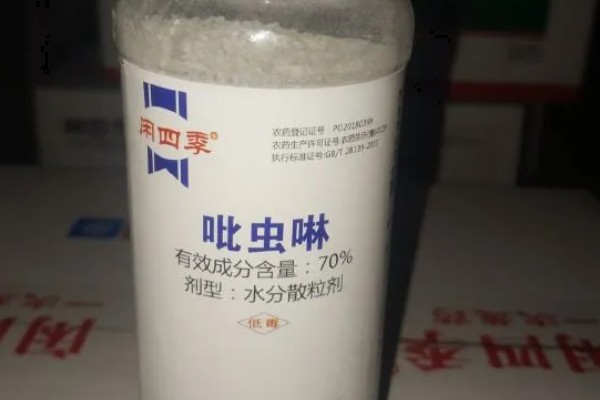 吡虫啉治蓟马怎么使用，施药的间隔时间取决于使用对象