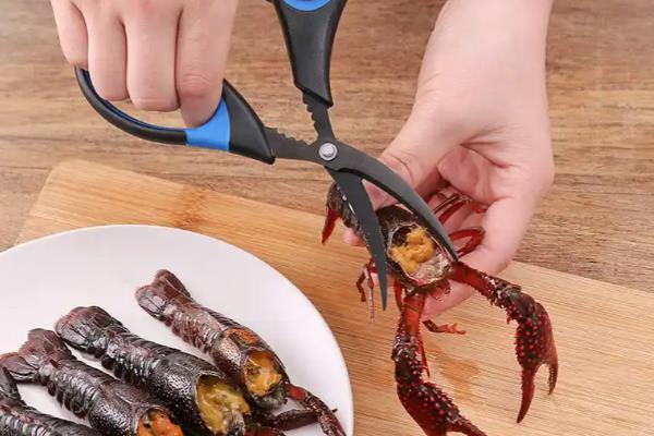 小龙虾要去虾线吗，要去虾线