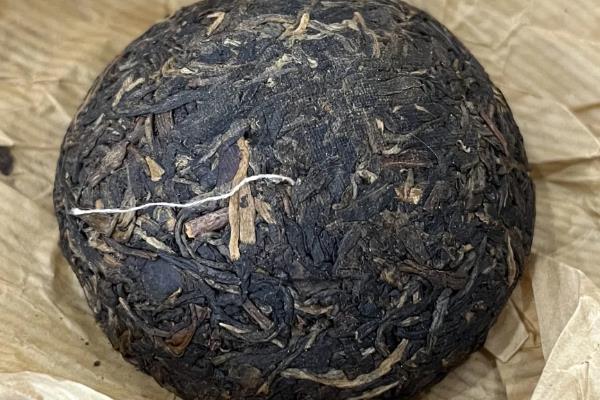 普洱茶有什么种类，分为饼茶、沱茶、砖茶等类型