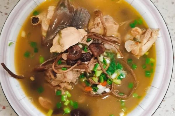 茶树菇产于哪里,主产于江西和福建