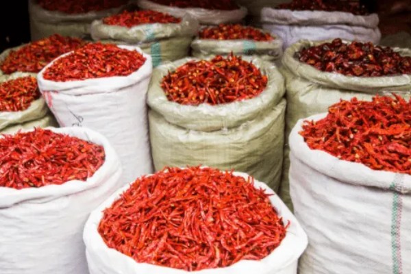 干辣椒要如何保存，注意一定要将袋口扎紧