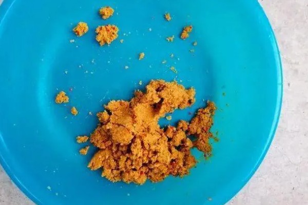 南方冬天钓鲫鱼的饵料配方,常见以下3种