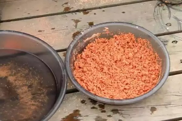 钓白条鱼最快的方法,是串钩拟饵钓法