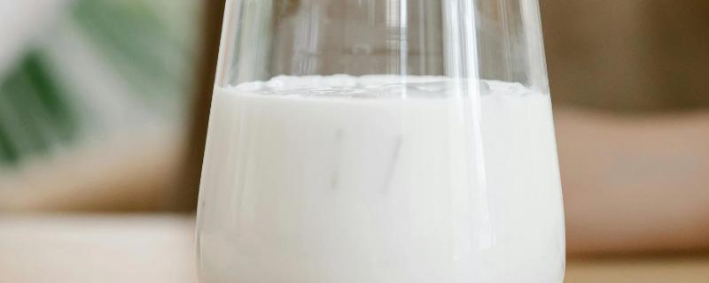过期牛奶用作肥料好吗，正确施用是可以的