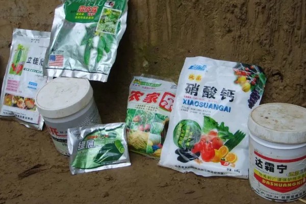 药肥合并的优势,起到了互作增效的作用