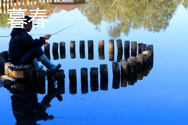 春季钓鲤鱼选择什么位置，早春选在回水湾、深潭