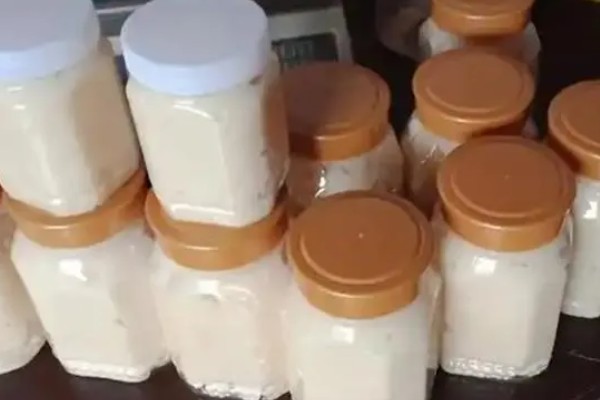 正宗椴树蜜的价格,需要50-80元一斤