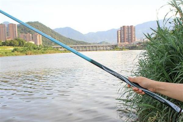 大物竿选择多重多长的,最佳长度是7.2米
