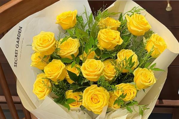 分手花的简介，是指黄玫瑰、迷迭香等品种